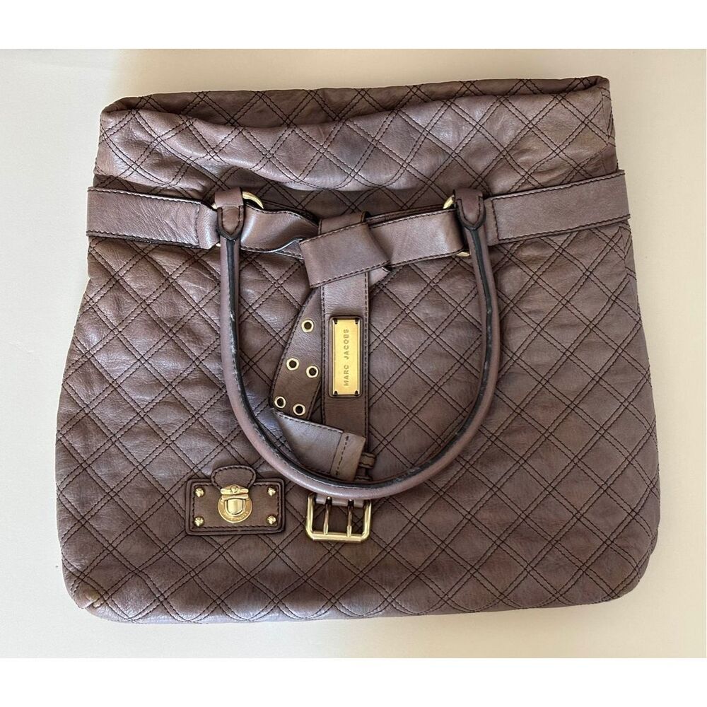 Marc Jacobs Casey Large Quilted Tote Brown - Picture 3 of 7